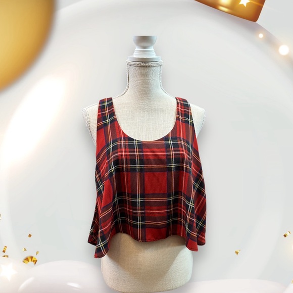 Lovely Day sz LG tartan plaid red and black sleeveless cropped top - Picture 7 of 7